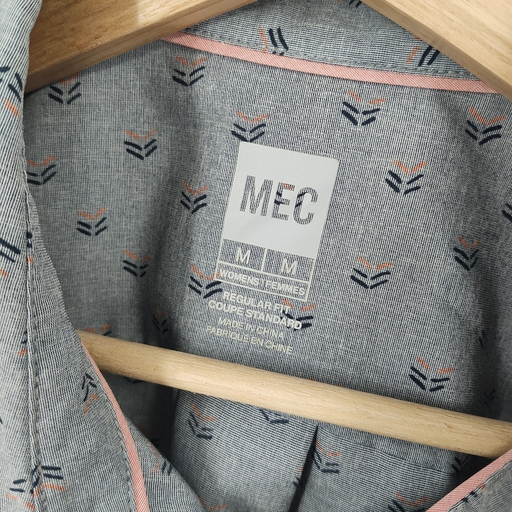 MEC | button down shirt - Picture 3 of 5